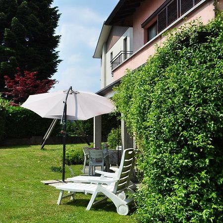 Ca' Rosa Bed & Breakfast Malnate Экстерьер фото